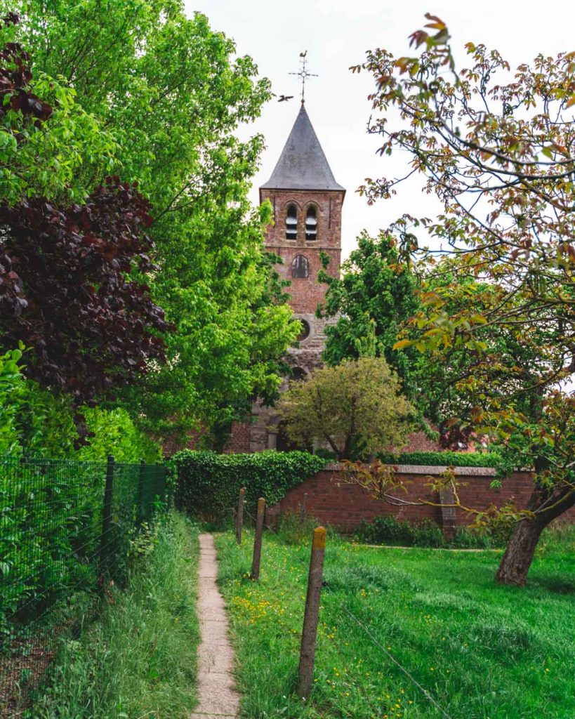 Church Zulzeke Flemish Ardennes